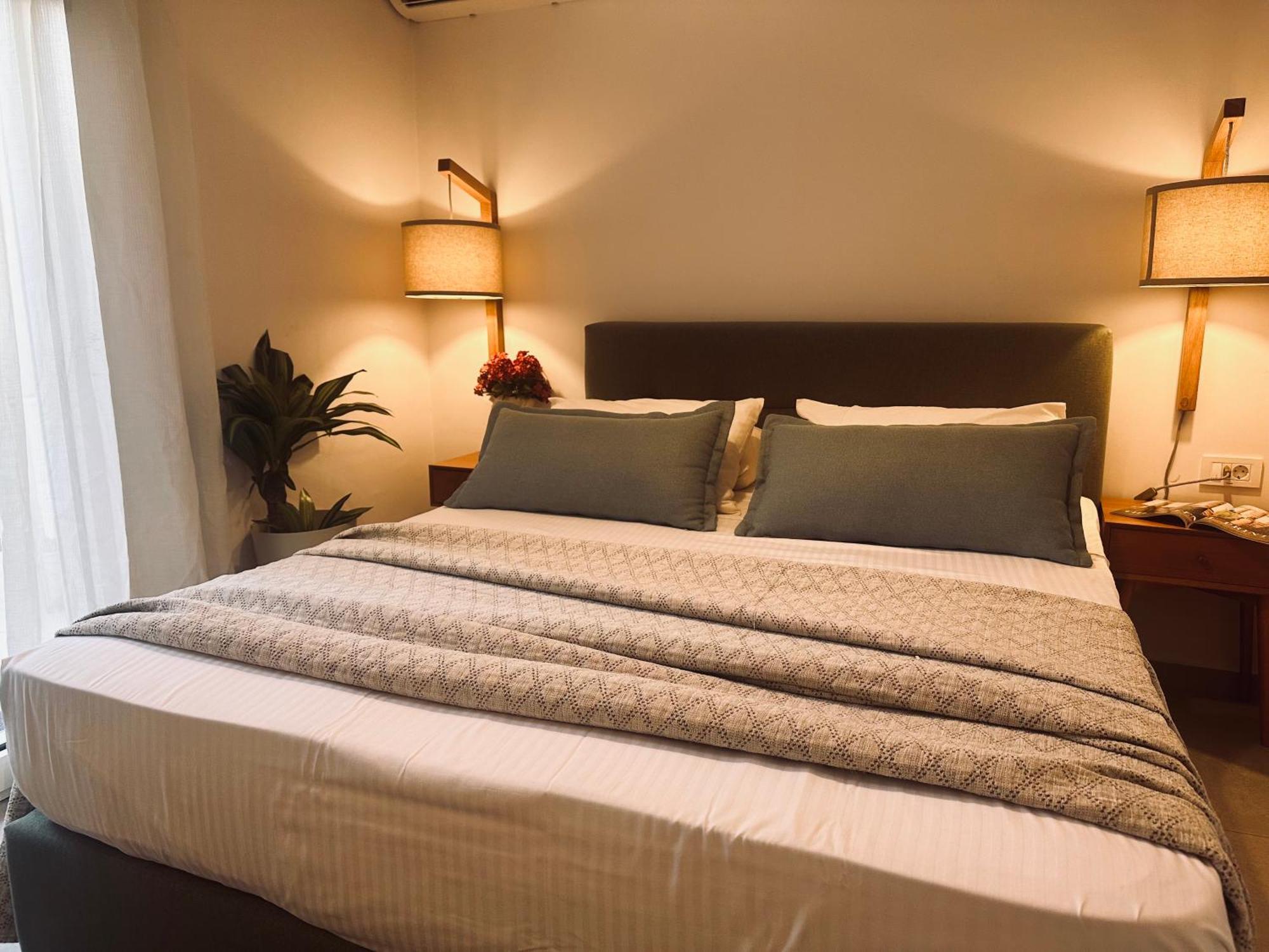 Tzane Luxury Suites Città di Zante Esterno foto